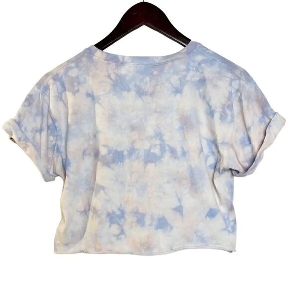 🎄Me to We Tie Dye Playboy Short Sleeve Crop Top Purple Small - Picture 3 of 5